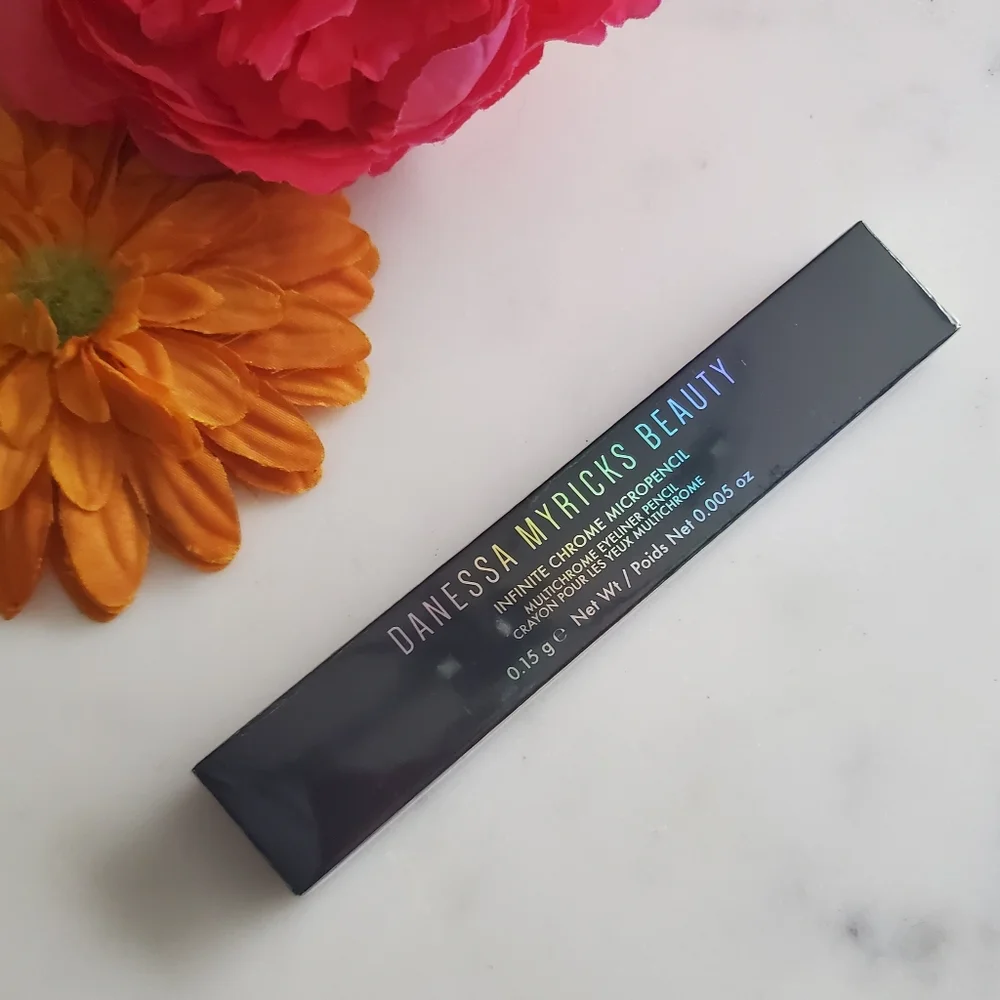 Danessa Myricks Jade Chroma Eyeliner